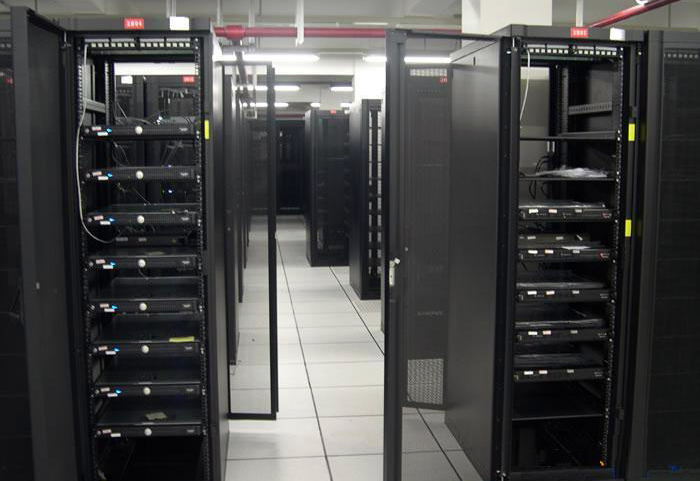 金融、證券業(yè)機(jī)房動力環(huán)境監(jiān)控解決方案,機(jī)房動力環(huán)境監(jiān)控解決方案，機(jī)房動力環(huán)境監(jiān)控